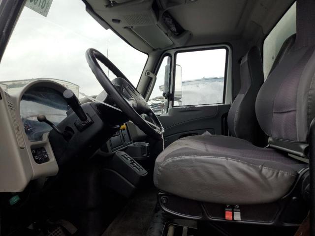 1HTMMMMN2KH381439 - 2019 INTERNATIONAL 4300 4300 أبيض صورة 7
