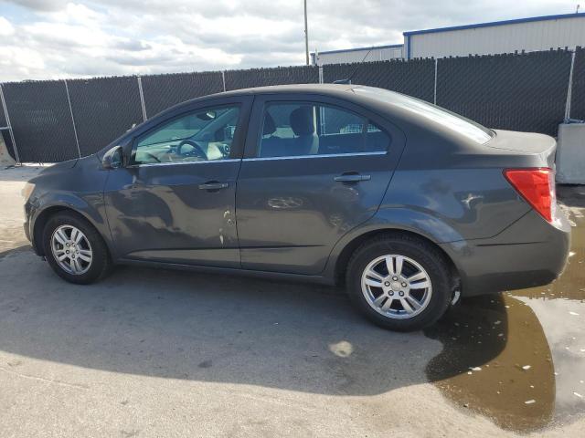 1G1JC5SHXD4176847 - 2013 CHEVROLET SONIC LT Grau Foto 2
