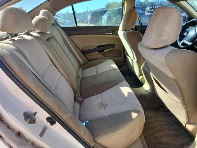 1HGCP26388A080192 - 2008 HONDA ACCORD LX WHITE photo 10