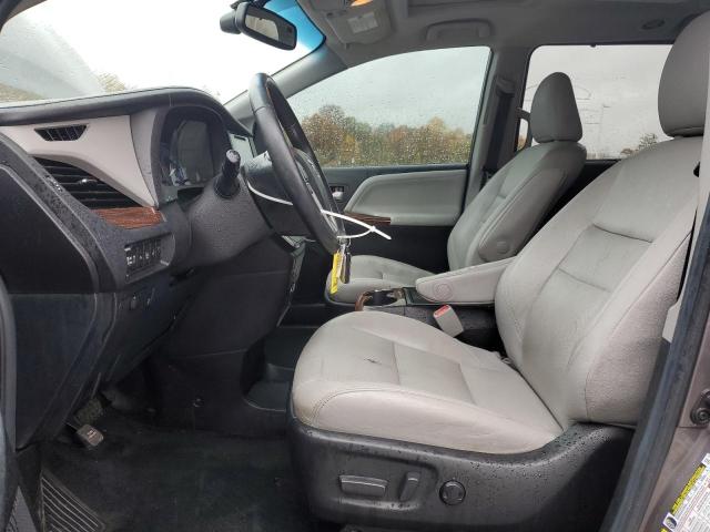 5TDDK3DC7GS141401 - 2016 TOYOTA SIENNA XLE Графитовый фото 7