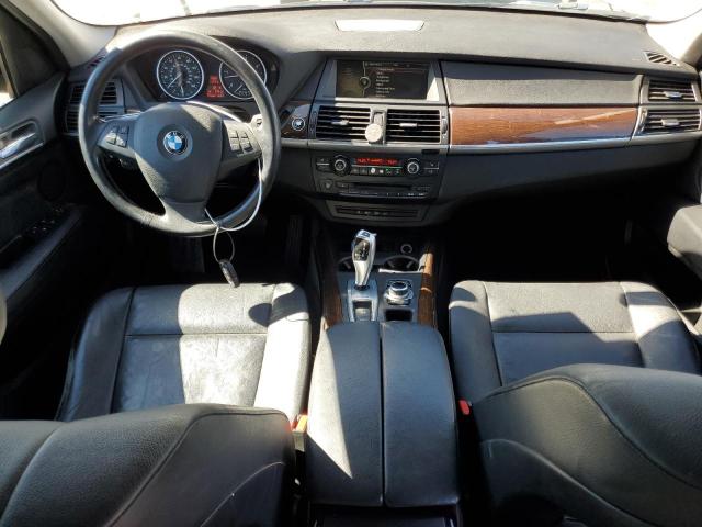 5UXZW0C5XCL674154 - 2012 BMW X5 XDRIVE35D WHITE photo 8