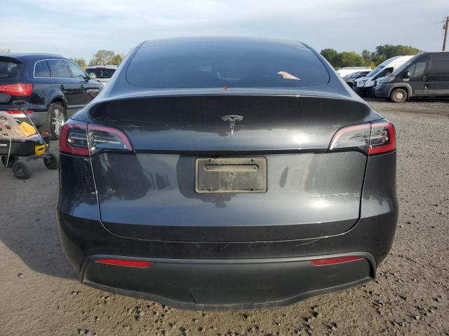 7SAYGDEEXRF004231 - 2024 TESLA MODEL Y Մոխրագույն լուսանկար 6