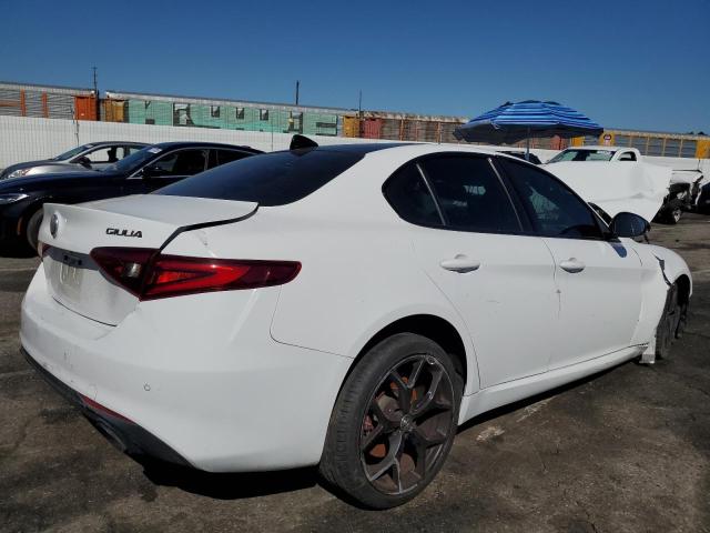 ZARFAMAN0L7632099 - 2020 ALFA ROMEO GIULIA WHITE photo 3