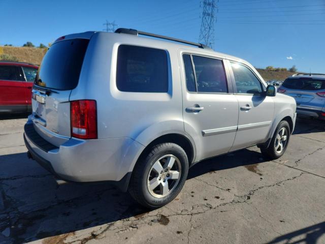 5FNYF4H56BB017897 - 2011 HONDA PILOT EXL Gümüş foto 3