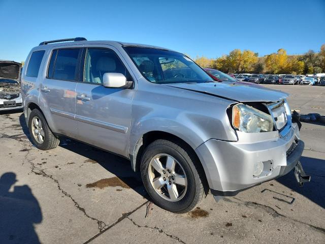 5FNYF4H56BB017897 - 2011 HONDA PILOT EXL Gümüş foto 4