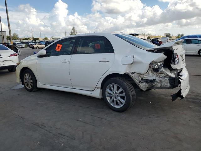 1NXBU4EE9AZ233941 - 2010 TOYOTA COROLLA BASE Biały zdjęcie 2