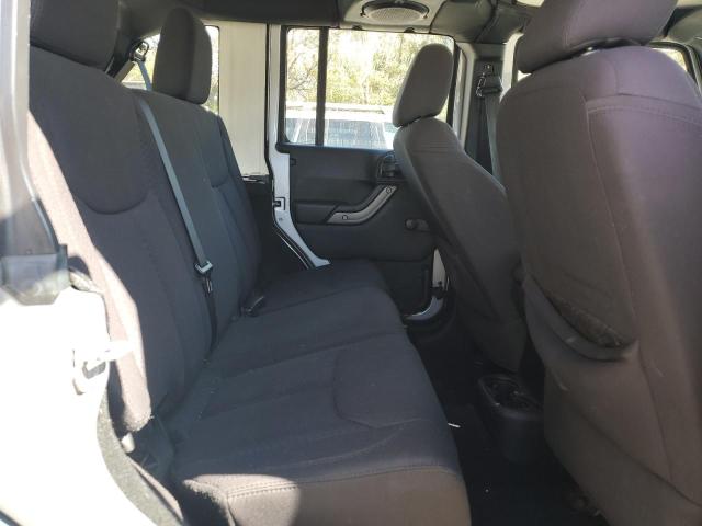 1C4BJWDG2DL588598 - 2013 JEEP WRANGLER U SPORT Argent photo 11