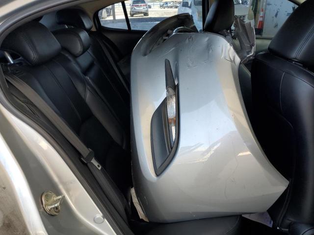 3MZBN1L32JM201982 - 2018 MAZDA 3 TOURING Silber Foto 10