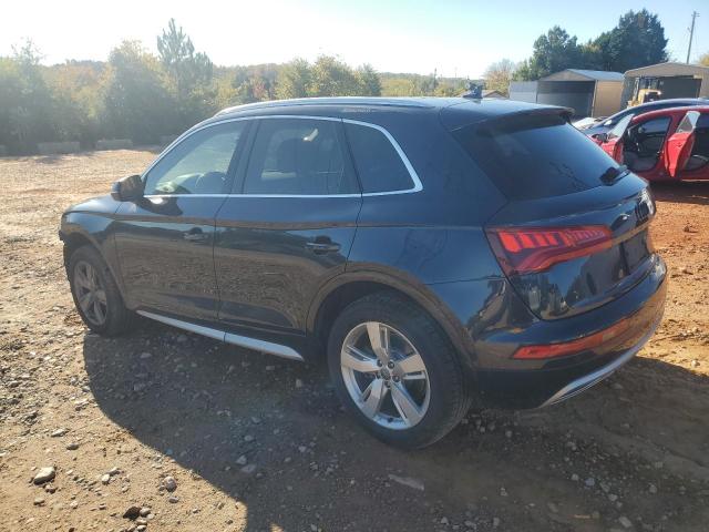 WA1BNAFY2J2044000 - 2018 AUDI Q5 PREMIUM PLUS BLUE photo 2