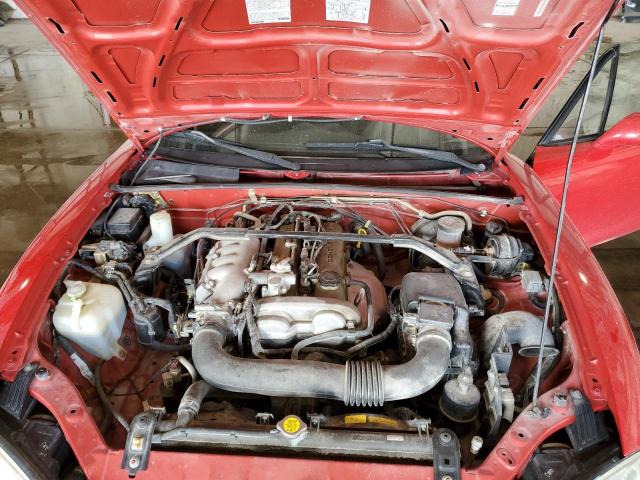 JM1NB353040403485 - 2004 MAZDA MX-5 MIATA BASE RED photo 11