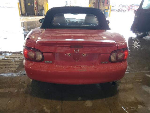 JM1NB353040403485 - 2004 MAZDA MX-5 MIATA BASE RED photo 6