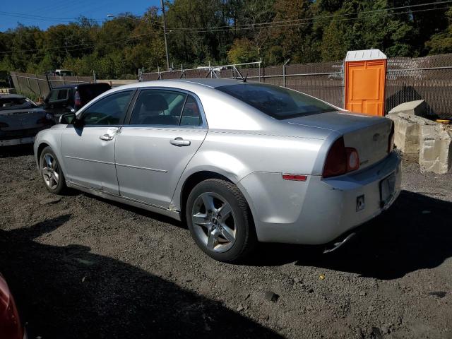 1G1ZH57B494212404 - 2009 CHEVROLET MALIBU 1LT SILVER photo 2