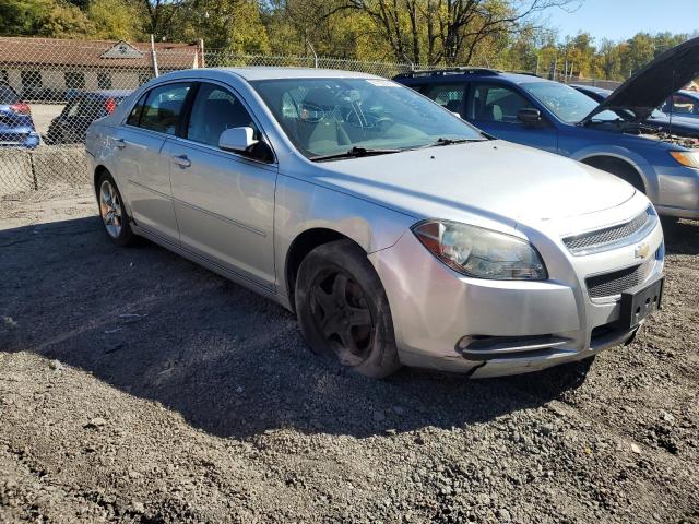 1G1ZH57B494212404 - 2009 CHEVROLET MALIBU 1LT SILVER photo 4