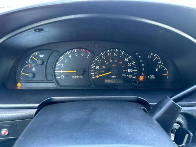 5TBBT441X3S360204 - 2003 TOYOTA TUNDRA ACCESS CAB SR5 GRAY photo 8