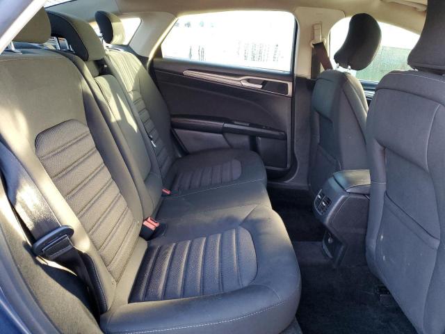 3FA6P0HD5JR265887 - 2018 FORD FUSION SE ლურჯი ფოტო 10