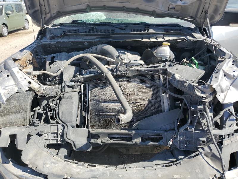 1C6RR6TT8KS732879 - 2019 RAM 1500 CLASS SLT SILVER photo 11