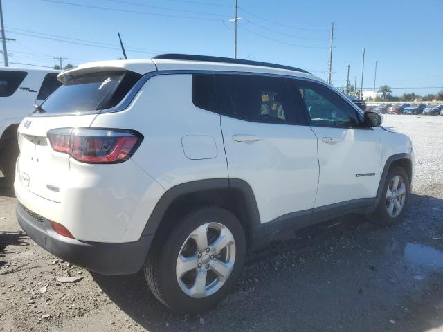 3C4NJCBB8JT471398 - 2018 JEEP COMPASS LATITUDE 白色 照片 3