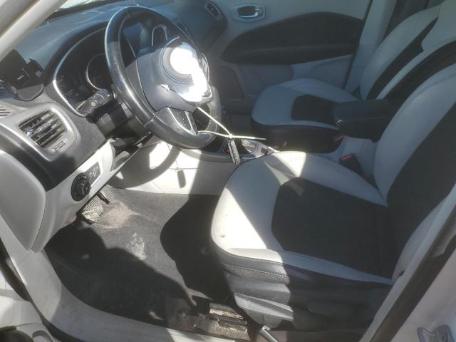3C4NJCBB8JT471398 - 2018 JEEP COMPASS LATITUDE 白色 照片 7