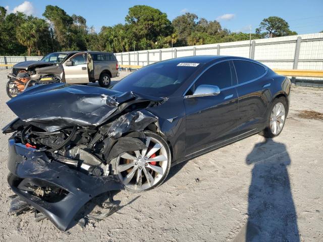 5YJSA1E43HF188520 - 2017 TESLA MODEL S GRAY photo 1