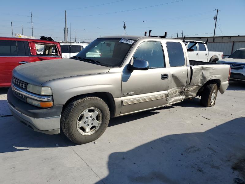 2001 CHEVROLET SILVERADO C1500, 