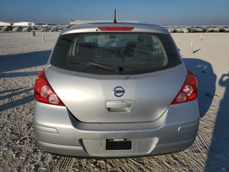3N1BC1CP8CK812533 - 2012 NISSAN VERSA S 银色 照片 6