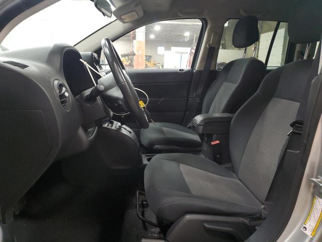 1J4NF1FB6BD263828 - 2011 JEEP COMPASS SPORT Argent photo 7