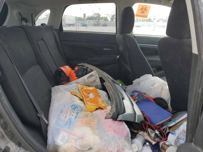 JA4AP3AU3LU027400 - 2020 MITSUBISHI OUTLANDER ES Qara foto 11