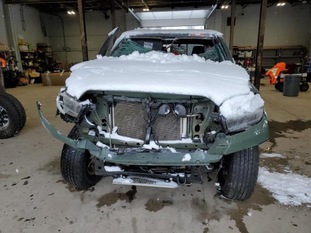5TFCZ5AN6LX240028 - 2020 TOYOTA TACOMA DOUBLE CAB GREEN photo 5