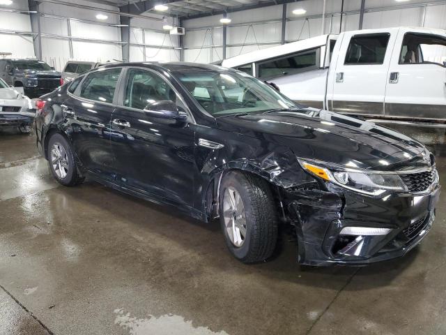 5XXGT4L35KG313243 - 2019 KIA OPTIMA LX BLACK photo 4