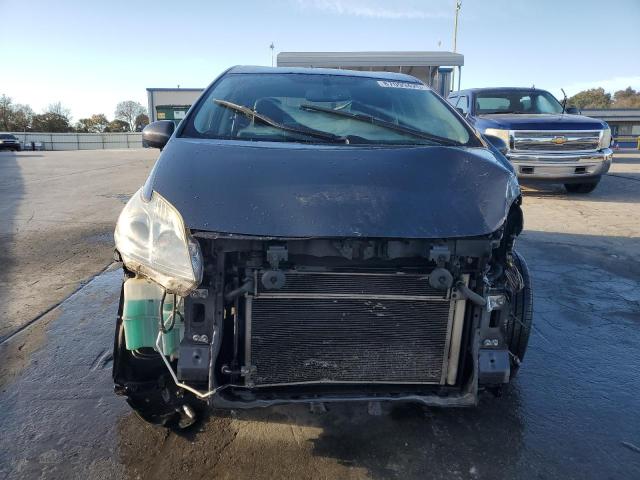 JTDKN3DU5D1636910 - 2013 TOYOTA PRIUS GRAY photo 5