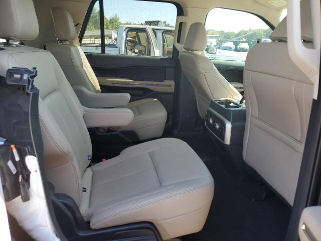 1FMJU1H83REA93018 - 2024 FORD EXPEDITION XLT BLACK photo 10