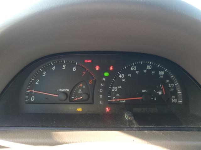 JTDBE32K220128205 - 2002 TOYOTA CAMRY LE RED photo 9