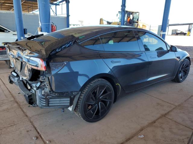 5YJ3E1ET4RF797911 - 2024 TESLA MODEL 3 Grau Foto 3