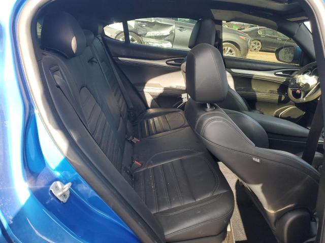 ZASFAKNN3J7B98256 - 2018 ALFA ROMEO STELVIO TI SPORT BLUE photo 10