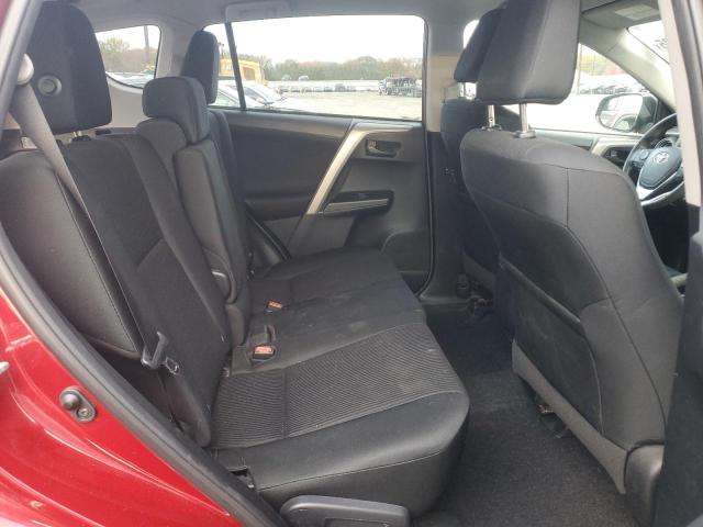 2T3BFREV7JW714981 - 2018 TOYOTA RAV4 LE 红色 照片 10