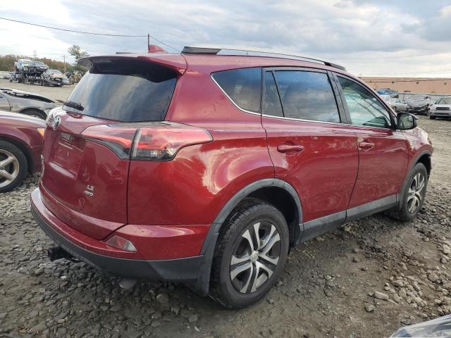 2T3BFREV7JW714981 - 2018 TOYOTA RAV4 LE 红色 照片 3