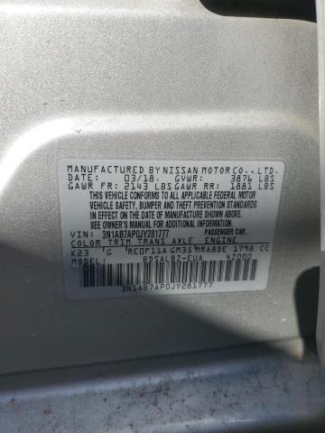 3N1AB7AP0JY281777 - 2018 NISSAN SENTRA S 银色 照片 13