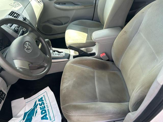 2T1BU4EE4AC280909 - 2010 TOYOTA COROLLA BASE WHITE photo 13