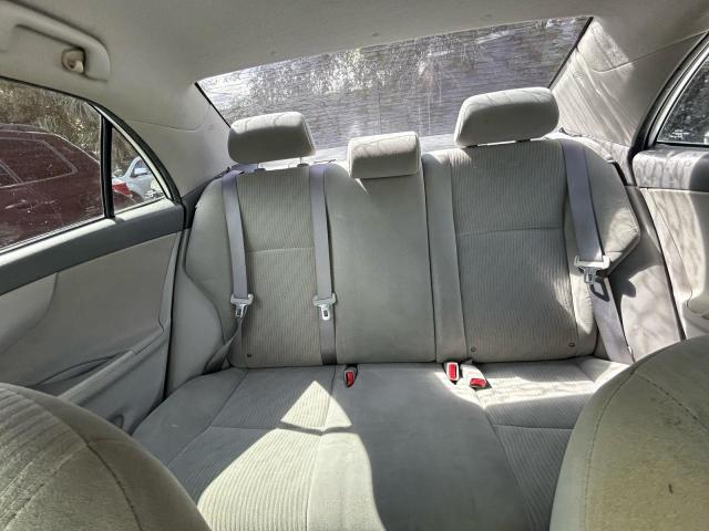 2T1BU4EE4AC280909 - 2010 TOYOTA COROLLA BASE WHITE photo 14