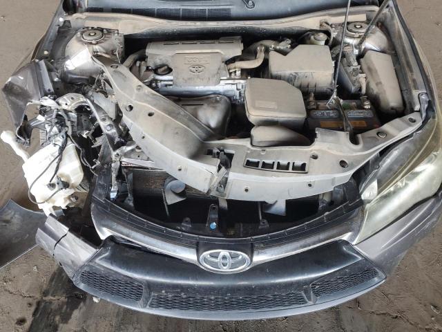 4T1BF1FK3GU218602 - 2016 TOYOTA CAMRY LE SILVER photo 11