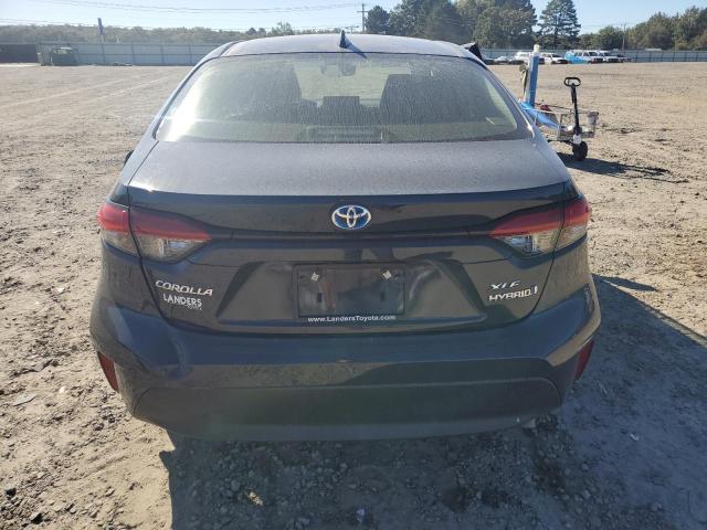 JTDBCMFE7R3034751 - 2024 TOYOTA COROLLA LE 灰色 照片 6