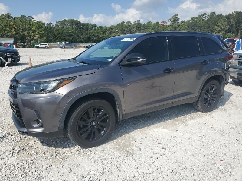 2019 TOYOTA HIGHLANDER SE, 