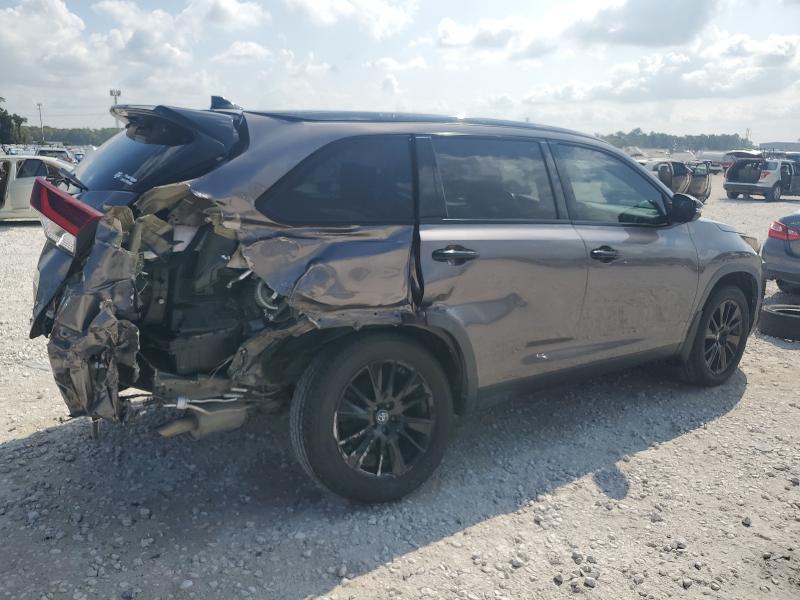 5TDKZRFH6KS322433 - 2019 TOYOTA HIGHLANDER SE GRAY photo 3