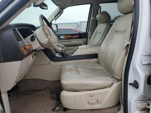 5LMFU27R63LJ27586 - 2003 LINCOLN NAVIGATOR 白色 照片 7