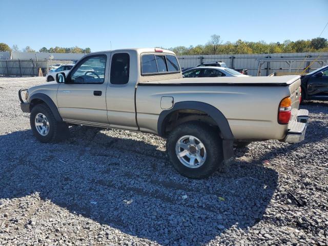 5TEWM72N31Z782845 - 2001 TOYOTA TACOMA XTRACAB GOLD photo 2