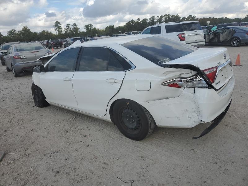 4T1BF1FK5HU793589 - 2017 TOYOTA CAMRY LE 白色 照片 2