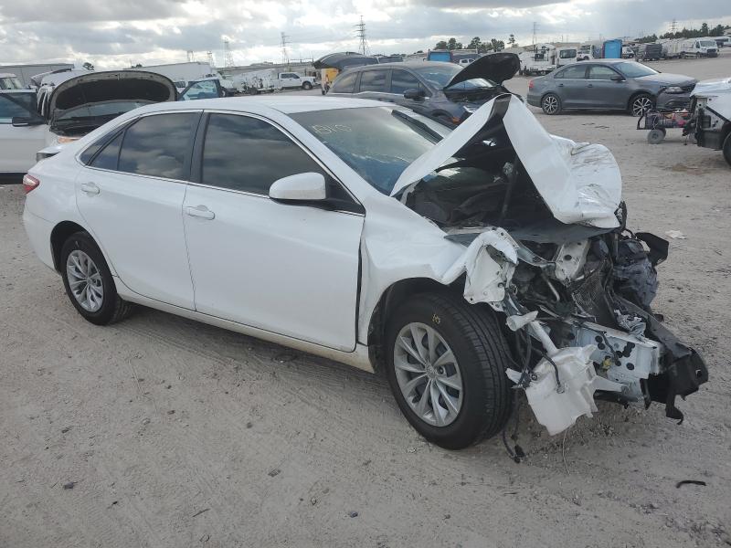 4T1BF1FK5HU793589 - 2017 TOYOTA CAMRY LE 白色 照片 4