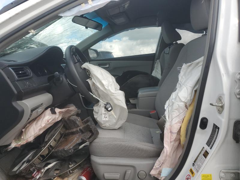 4T1BF1FK5HU793589 - 2017 TOYOTA CAMRY LE 白色 照片 7