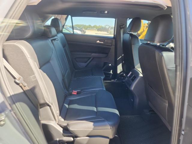 1V25E2CA0LC222465 - 2020 VOLKSWAGEN ATLAS CROS SE Серый фото 11