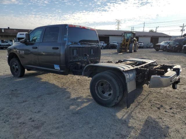 3C63RRGL3JG241207 - 2018 RAM 3500 ST GRAY photo 2